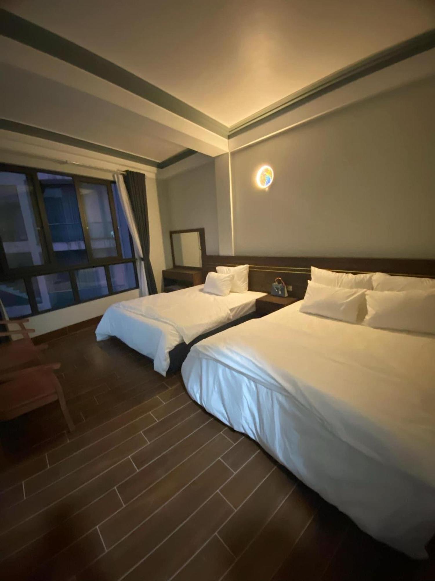 Khach San Hung Trang Hotel Tam Ðảo エクステリア 写真